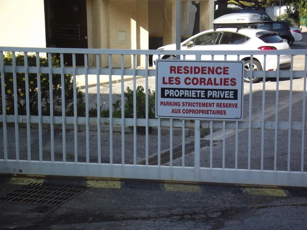 Appartement Spacieux Et Calme Classe 4 Etoiles, A 300M De La Mer Sainte-Maxime Zewnętrze zdjęcie