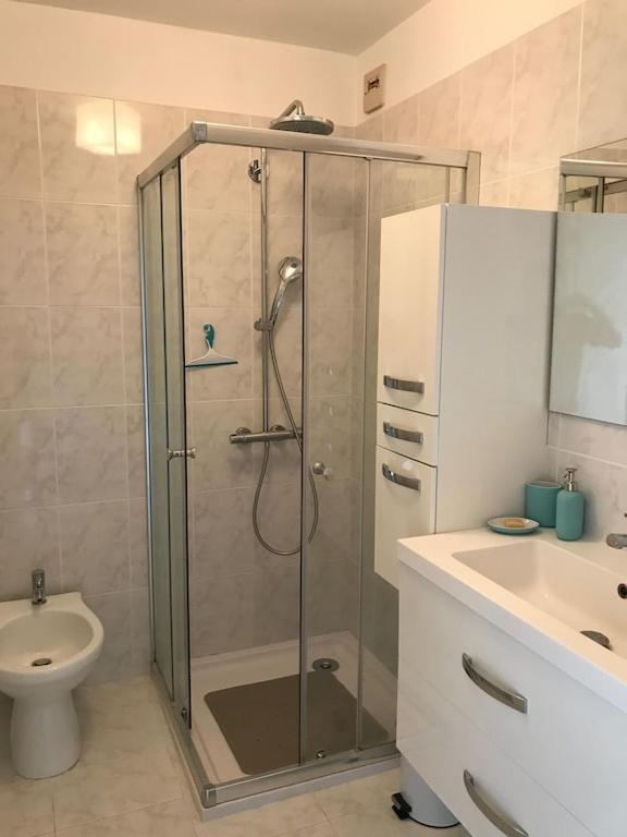 Appartement Spacieux Et Calme Classe 4 Etoiles, A 300M De La Mer Sainte-Maxime Zewnętrze zdjęcie